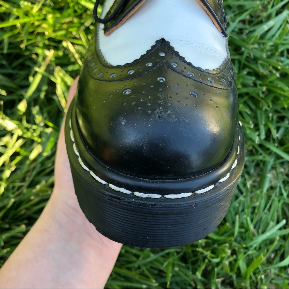 Rare Dr. Martens 3989 Tuxedo Wingtip Brogue Platform Oxfords - Picture 7 of 16